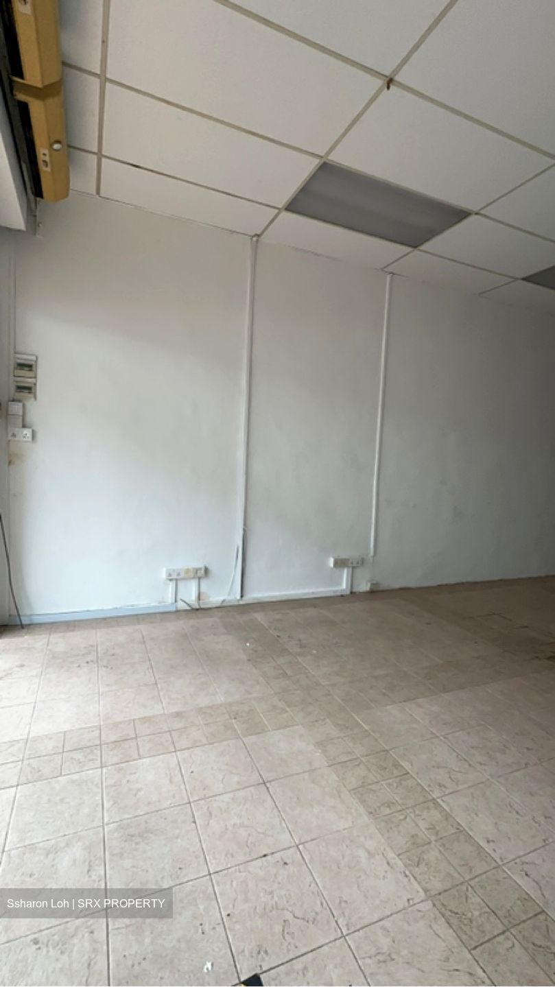 Desker Road Conservation Area (D8), Shop House #561837621